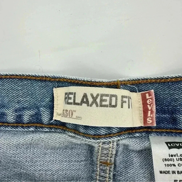 Levi’s 550 44”x32” relaxed fit jeans - Picture 4 of 6